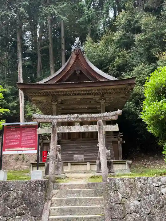 圓教寺の{uncategorized: "未分類", other: "その他", undefined: "問題あり", building: "その他建物", grave: "お墓", sacred_gate: "鳥居", guardian: "狛犬", statue: "像", buddha: "仏像", history: "歴史", nature: "自然", garden: "庭園", animal: "動物", pagoda: "塔", temizu: "手水舎", mountain_gate: "山門・神門", sanctuary: "本殿・本堂", subordinate: "末社・摂社", art: "芸術", scenery: "景色", jizo: "地蔵", ema: "絵馬", goshuin: "御朱印", omikuji: "おみくじ", items: "授与品その他", amulet: "お守り", goshuincho: "御朱印帳", eats: "食事", festival: "お祭り", votive_dance: "神楽", shichigosan: "七五三参", wedding: "結婚式", experience: "体験その他", initially: "初詣", around: "周辺", anti_infection: "感染症対策"}