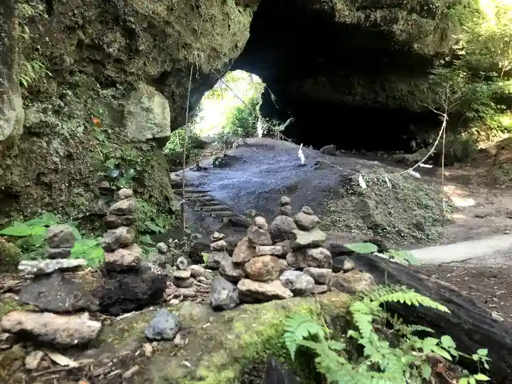 上色見熊野座神社の自然
