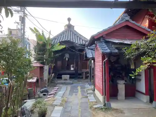 常楽寺の本殿・本堂