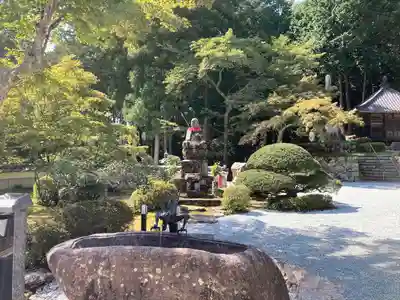 法楽寺の手水舎