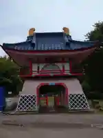 鳩吹稲荷神社の山門・神門