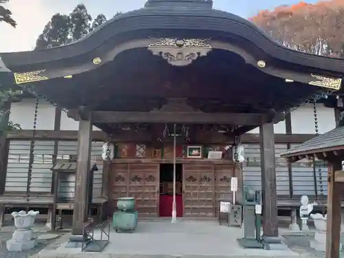 大慈寺の本殿