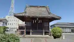 稲荷神社の本殿