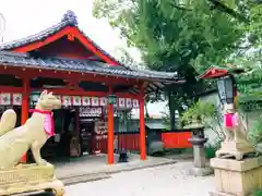 源九郎稲荷神社の本殿