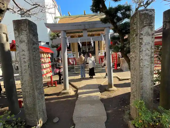 皆中稲荷神社(東京都)