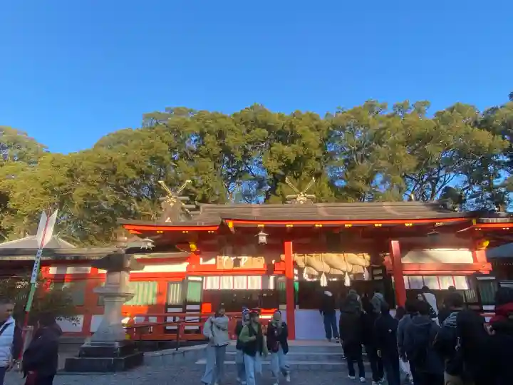 熊野速玉大社の{uncategorized: "未分類", other: "その他", undefined: "問題あり", building: "その他建物", grave: "お墓", sacred_gate: "鳥居", guardian: "狛犬", statue: "像", buddha: "仏像", history: "歴史", nature: "自然", garden: "庭園", animal: "動物", pagoda: "塔", temizu: "手水舎", mountain_gate: "山門・神門", sanctuary: "本殿・本堂", subordinate: "末社・摂社", art: "芸術", scenery: "景色", jizo: "地蔵", ema: "絵馬", goshuin: "御朱印", omikuji: "おみくじ", items: "授与品その他", amulet: "お守り", goshuincho: "御朱印帳", eats: "食事", festival: "お祭り", votive_dance: "神楽", shichigosan: "七五三参", wedding: "結婚式", experience: "体験その他", initially: "初詣", around: "周辺", anti_infection: "感染症対策"}