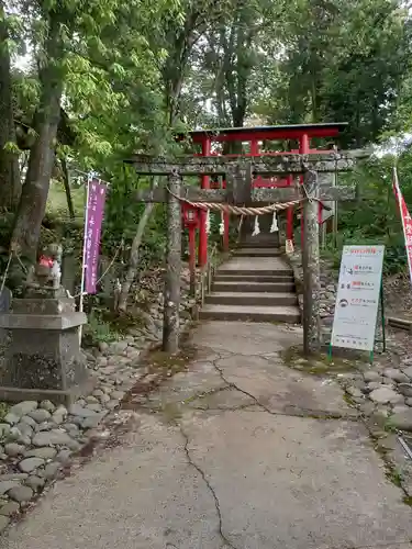 斗瑩稲荷神社の鳥居