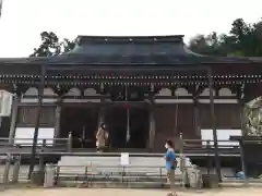 観音正寺の本殿