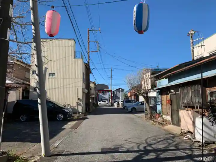 新宿不動堂の周辺