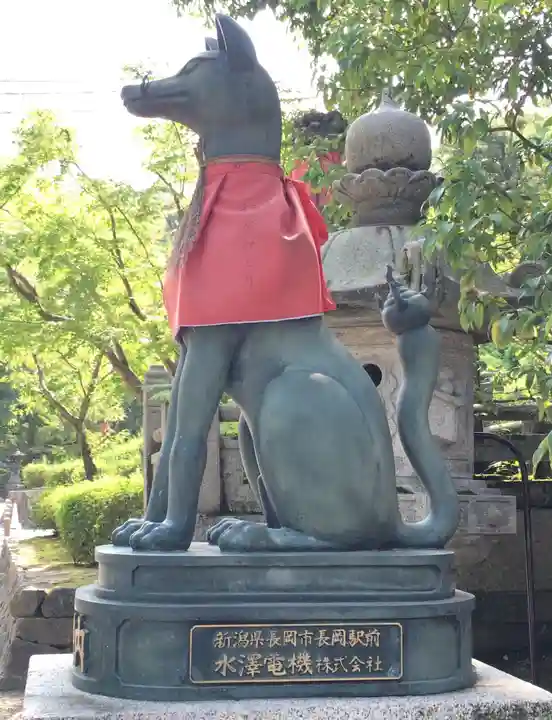 伏見稲荷大社の狛犬