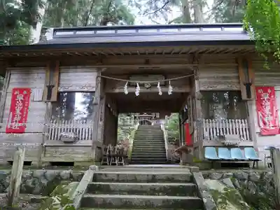 早池峯神社の山門・神門