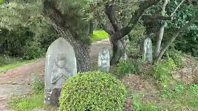 岩殿山安楽寺(吉見観音)の地蔵