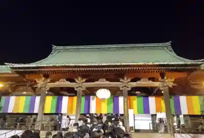 護国寺の本殿・本堂