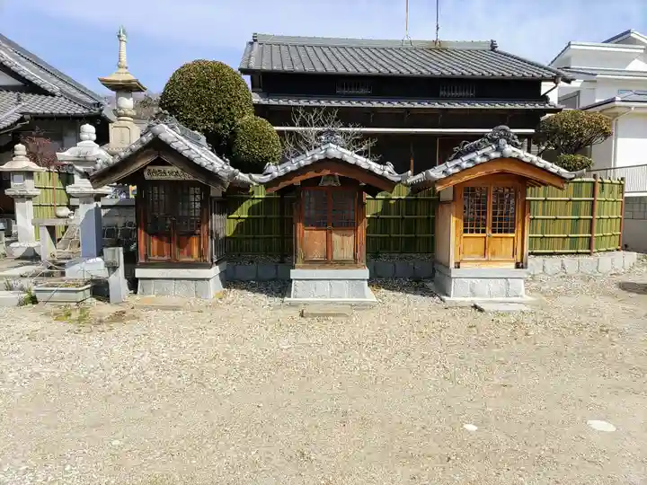 常照院の末社・摂社