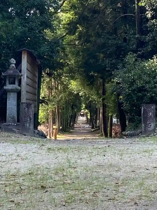 土田白鬚神社(岐阜県)