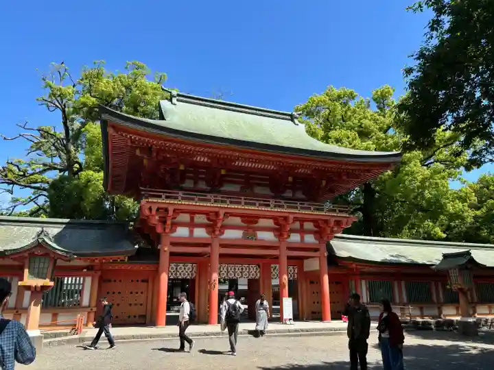 武蔵一宮氷川神社の{uncategorized: "未分類", other: "その他", undefined: "問題あり", building: "その他建物", grave: "お墓", sacred_gate: "鳥居", guardian: "狛犬", statue: "像", buddha: "仏像", history: "歴史", nature: "自然", garden: "庭園", animal: "動物", pagoda: "塔", temizu: "手水舎", mountain_gate: "山門・神門", sanctuary: "本殿・本堂", subordinate: "末社・摂社", art: "芸術", scenery: "景色", jizo: "地蔵", ema: "絵馬", goshuin: "御朱印", omikuji: "おみくじ", items: "授与品その他", amulet: "お守り", goshuincho: "御朱印帳", eats: "食事", festival: "お祭り", votive_dance: "神楽", shichigosan: "七五三参", wedding: "結婚式", experience: "体験その他", initially: "初詣", around: "周辺", anti_infection: "感染症対策"}