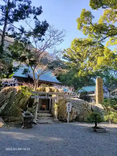 安房神社の末社・摂社