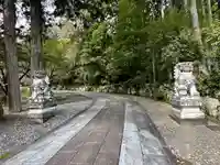 久遠寺御廟所(山梨県)