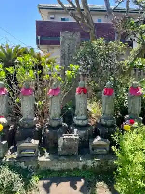 正法寺の{uncategorized: "未分類", other: "その他", undefined: "問題あり", building: "その他建物", grave: "お墓", sacred_gate: "鳥居", guardian: "狛犬", statue: "像", buddha: "仏像", history: "歴史", nature: "自然", garden: "庭園", animal: "動物", pagoda: "塔", temizu: "手水舎", mountain_gate: "山門・神門", sanctuary: "本殿・本堂", subordinate: "末社・摂社", art: "芸術", scenery: "景色", jizo: "地蔵", ema: "絵馬", goshuin: "御朱印", omikuji: "おみくじ", items: "授与品その他", amulet: "お守り", goshuincho: "御朱印帳", eats: "食事", festival: "お祭り", votive_dance: "神楽", shichigosan: "七五三参", wedding: "結婚式", experience: "体験その他", initially: "初詣", around: "周辺", anti_infection: "感染症対策"}