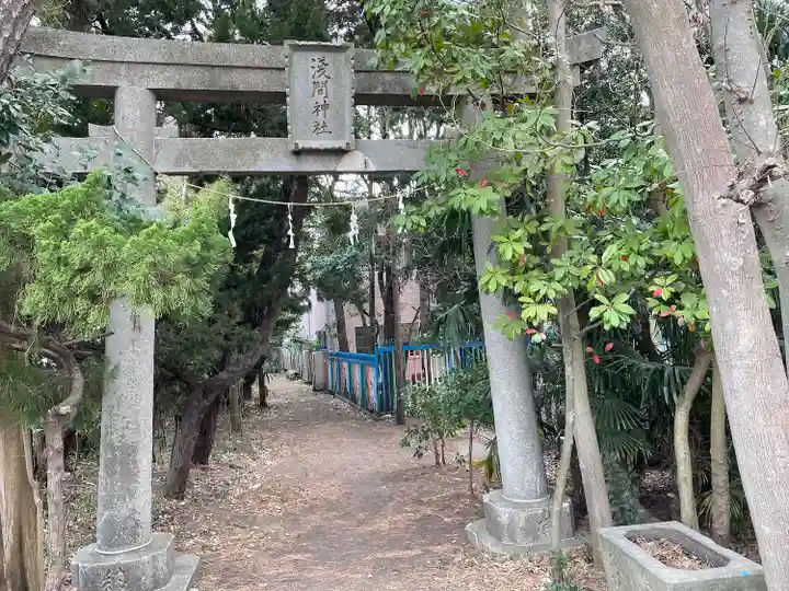 篠崎浅間神社の鳥居