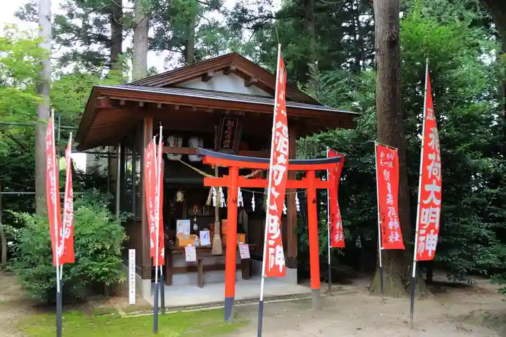 鏡石鹿嶋神社 *安産・開運・勝利の神さま*の末社・摂社