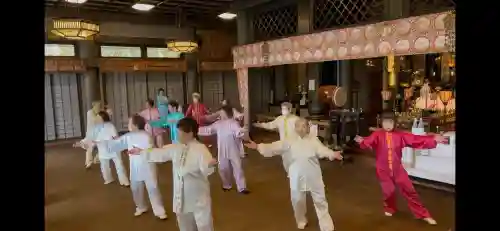 笠原寺の{uncategorized: "未分類", other: "その他", undefined: "問題あり", building: "その他建物", grave: "お墓", sacred_gate: "鳥居", guardian: "狛犬", statue: "像", buddha: "仏像", history: "歴史", nature: "自然", garden: "庭園", animal: "動物", pagoda: "塔", temizu: "手水舎", mountain_gate: "山門・神門", sanctuary: "本殿・本堂", subordinate: "末社・摂社", art: "芸術", scenery: "景色", jizo: "地蔵", ema: "絵馬", goshuin: "御朱印", omikuji: "おみくじ", items: "授与品その他", amulet: "お守り", goshuincho: "御朱印帳", eats: "食事", festival: "お祭り", votive_dance: "神楽", shichigosan: "七五三参", wedding: "結婚式", experience: "体験その他", initially: "初詣", around: "周辺", anti_infection: "感染症対策"}