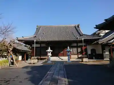 西来寺の本殿・本堂