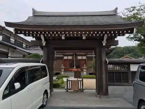 妙長寺の山門・神門