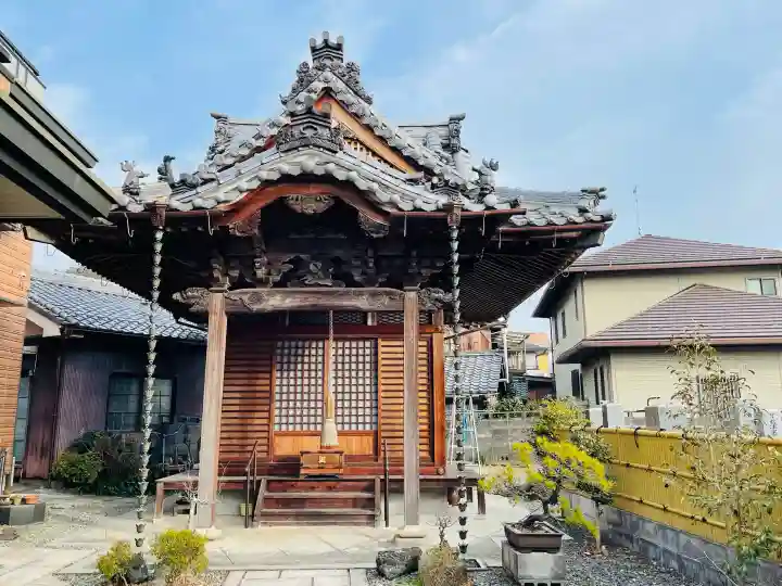 本正寺の{uncategorized: "未分類", other: "その他", undefined: "問題あり", building: "その他建物", grave: "お墓", sacred_gate: "鳥居", guardian: "狛犬", statue: "像", buddha: "仏像", history: "歴史", nature: "自然", garden: "庭園", animal: "動物", pagoda: "塔", temizu: "手水舎", mountain_gate: "山門・神門", sanctuary: "本殿・本堂", subordinate: "末社・摂社", art: "芸術", scenery: "景色", jizo: "地蔵", ema: "絵馬", goshuin: "御朱印", omikuji: "おみくじ", items: "授与品その他", amulet: "お守り", goshuincho: "御朱印帳", eats: "食事", festival: "お祭り", votive_dance: "神楽", shichigosan: "七五三参", wedding: "結婚式", experience: "体験その他", initially: "初詣", around: "周辺", anti_infection: "感染症対策"}