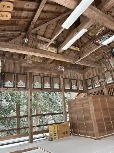 亀山神社の{uncategorized: "未分類", other: "その他", undefined: "問題あり", building: "その他建物", grave: "お墓", sacred_gate: "鳥居", guardian: "狛犬", statue: "像", buddha: "仏像", history: "歴史", nature: "自然", garden: "庭園", animal: "動物", pagoda: "塔", temizu: "手水舎", mountain_gate: "山門・神門", sanctuary: "本殿・本堂", subordinate: "末社・摂社", art: "芸術", scenery: "景色", jizo: "地蔵", ema: "絵馬", goshuin: "御朱印", omikuji: "おみくじ", items: "授与品その他", amulet: "お守り", goshuincho: "御朱印帳", eats: "食事", festival: "お祭り", votive_dance: "神楽", shichigosan: "七五三参", wedding: "結婚式", experience: "体験その他", initially: "初詣", around: "周辺", anti_infection: "感染症対策"}