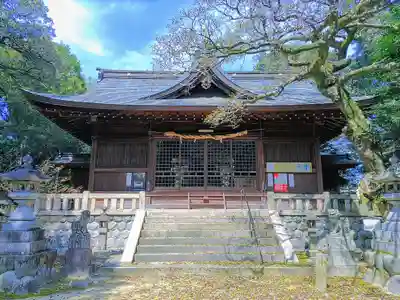 生島神社の本殿・本堂