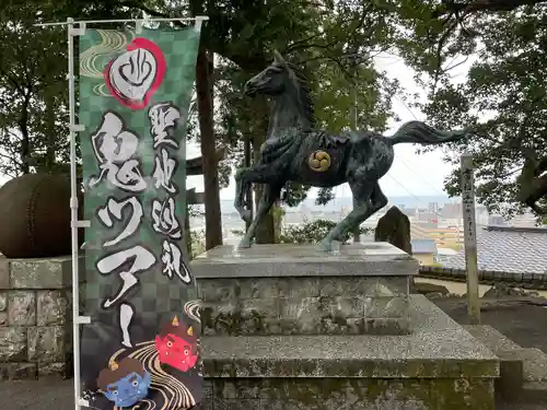 八幡竃門神社の狛犬