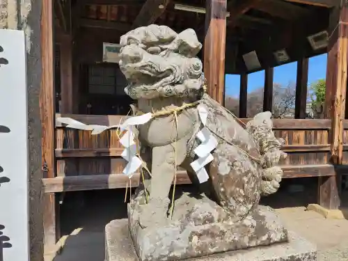 御厨神社の狛犬