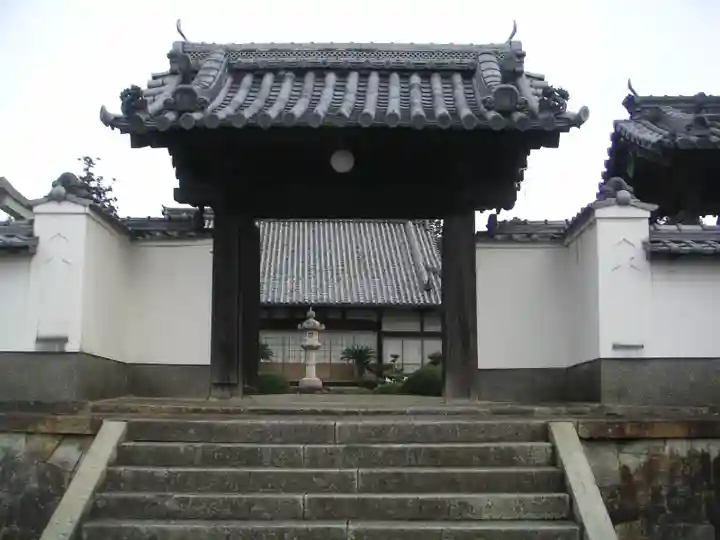 雲龍寺の山門・神門