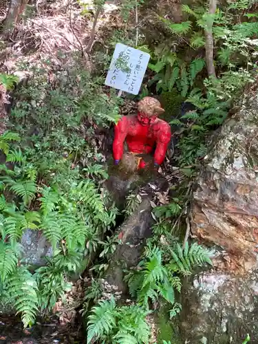 桃太郎神社の像