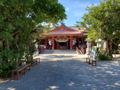 波上宮の本殿・本堂