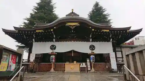 尾久八幡神社の本殿・本堂