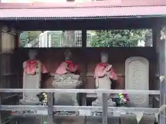 玉泉寺の地蔵