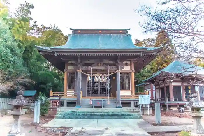 館腰神社の本殿