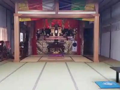 観音寺の本殿・本堂