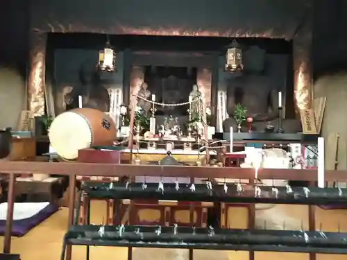 無動寺の本殿・本堂