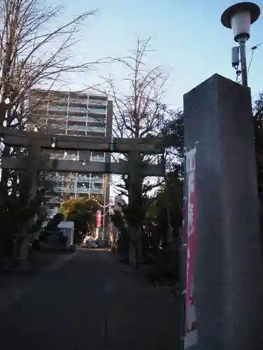 河原町稲荷神社の鳥居
