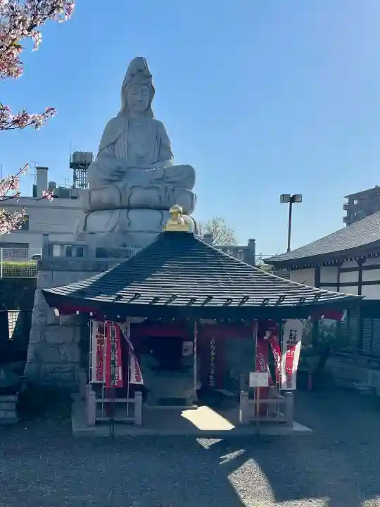 福徳院不動尊の{uncategorized: "未分類", other: "その他", undefined: "問題あり", building: "その他建物", grave: "お墓", sacred_gate: "鳥居", guardian: "狛犬", statue: "像", buddha: "仏像", history: "歴史", nature: "自然", garden: "庭園", animal: "動物", pagoda: "塔", temizu: "手水舎", mountain_gate: "山門・神門", sanctuary: "本殿・本堂", subordinate: "末社・摂社", art: "芸術", scenery: "景色", jizo: "地蔵", ema: "絵馬", goshuin: "御朱印", omikuji: "おみくじ", items: "授与品その他", amulet: "お守り", goshuincho: "御朱印帳", eats: "食事", festival: "お祭り", votive_dance: "神楽", shichigosan: "七五三参", wedding: "結婚式", experience: "体験その他", initially: "初詣", around: "周辺", anti_infection: "感染症対策"}