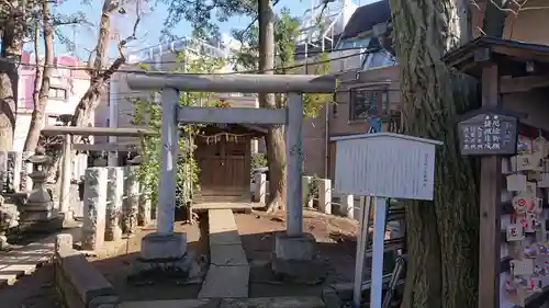 多田神社の鳥居