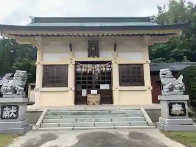 八柱社の本殿・本堂