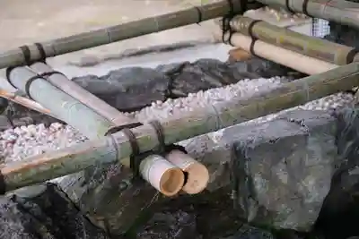 和泉國一之宮　大鳥大社の手水舎