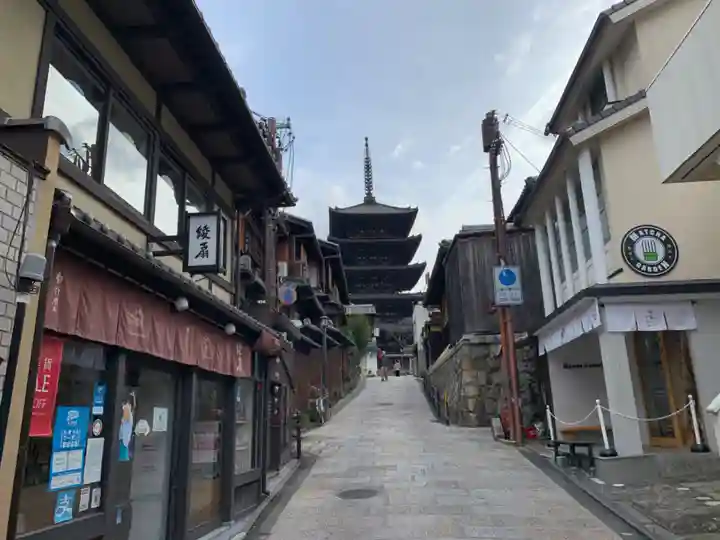 法観寺のその他建物
