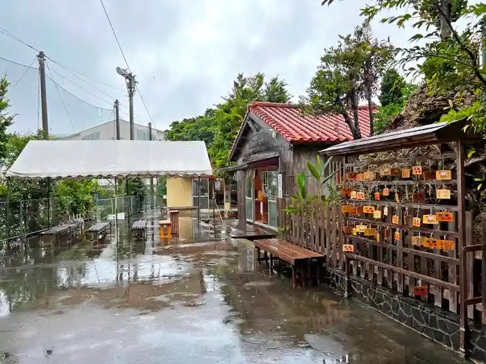 天久宮の建物その他