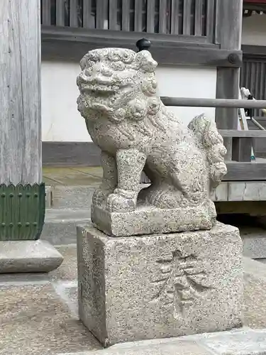 釧路一之宮 厳島神社の狛犬