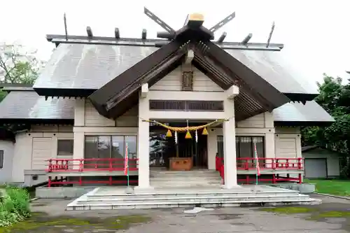 飯生神社の本殿・本堂